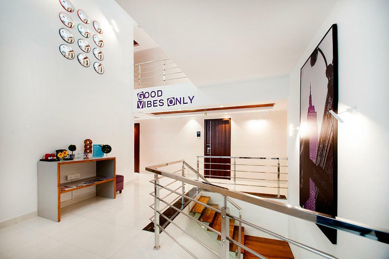 Raj Residency Hotel Бангалор Екстериор снимка